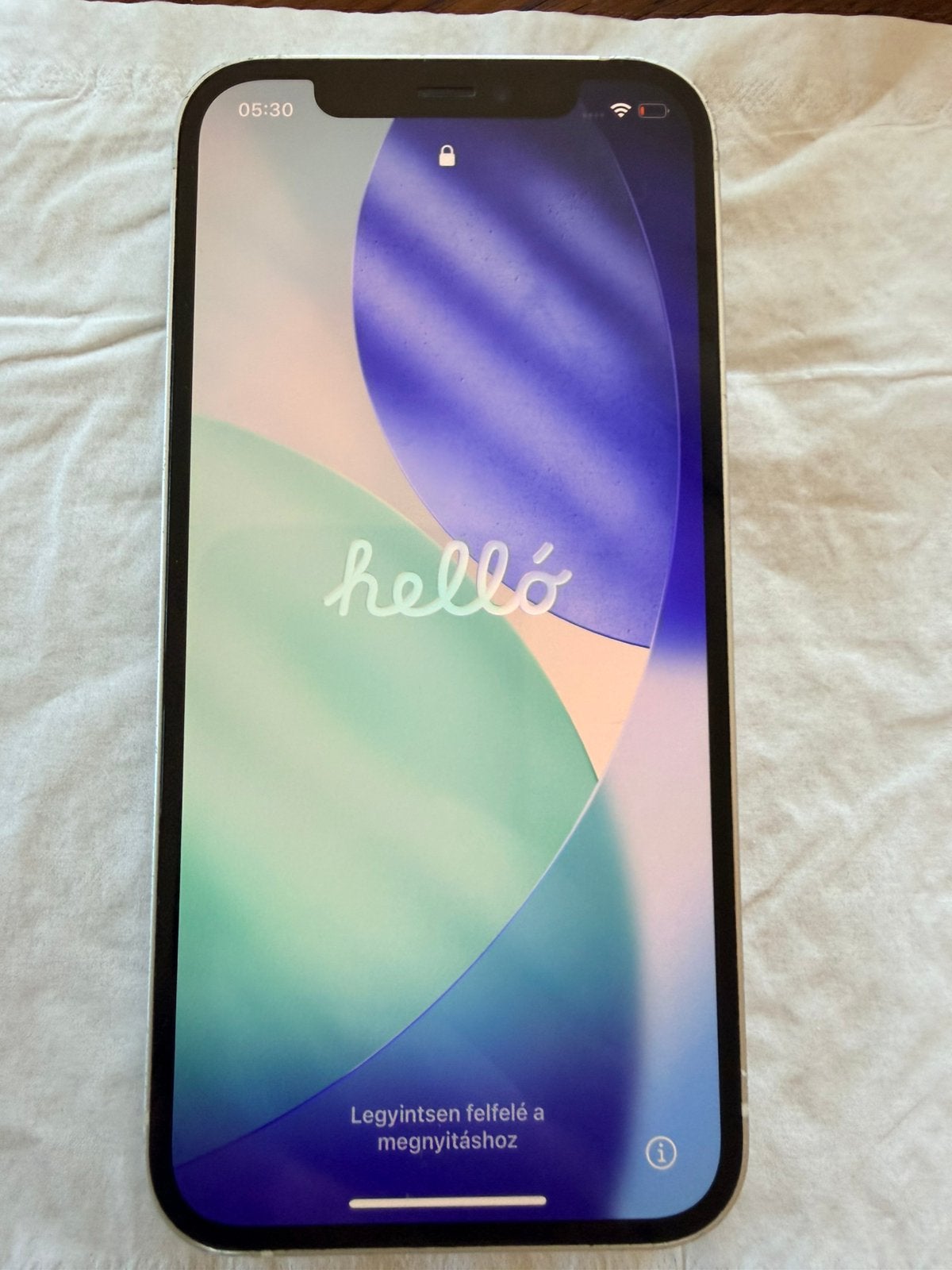 iPhone 12, Telecommunicatie, 80 %, Gebruikt, Wit, Ophalen of Verzenden