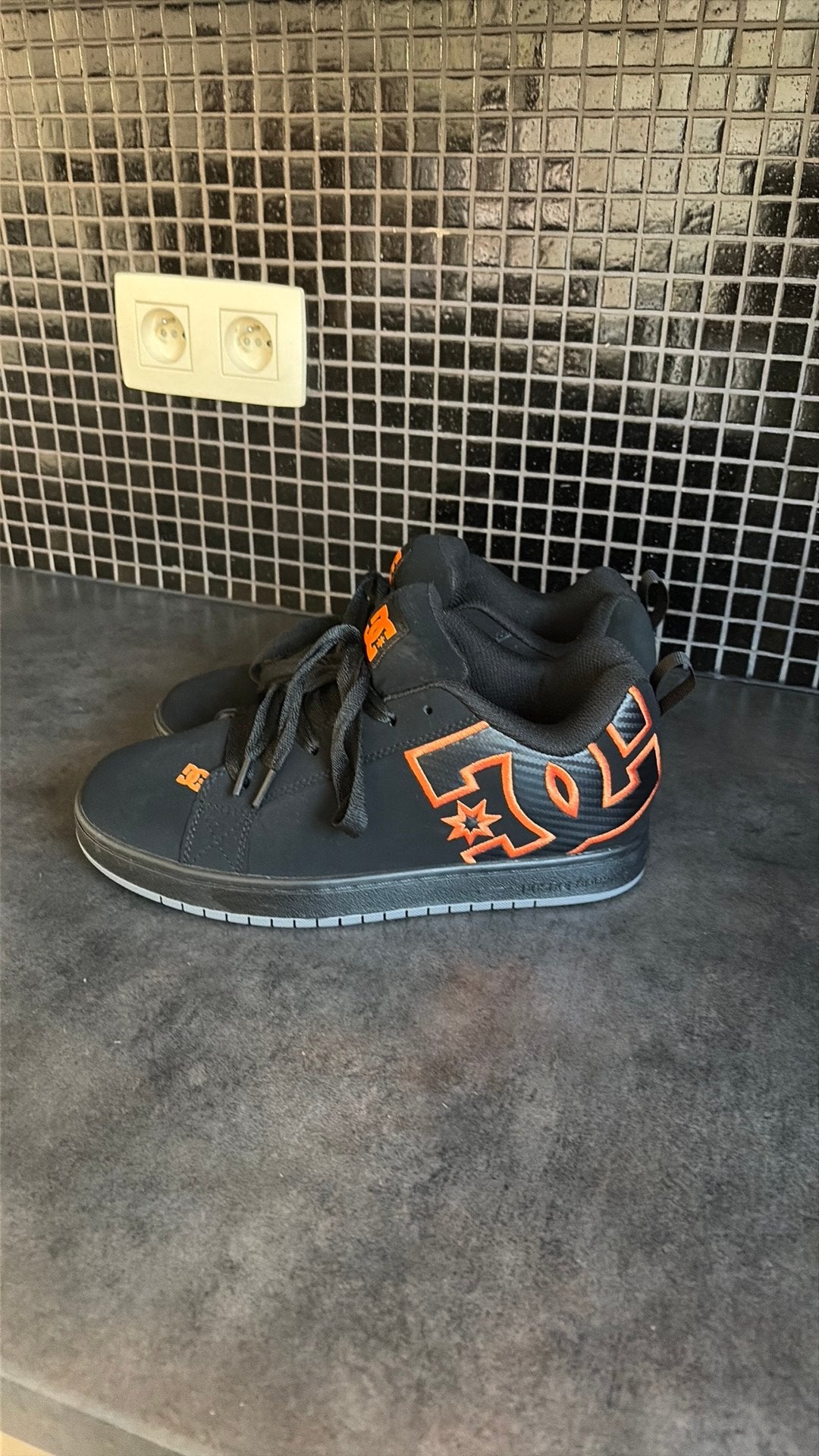 Dc schoene, Enlèvement, Comme neuf