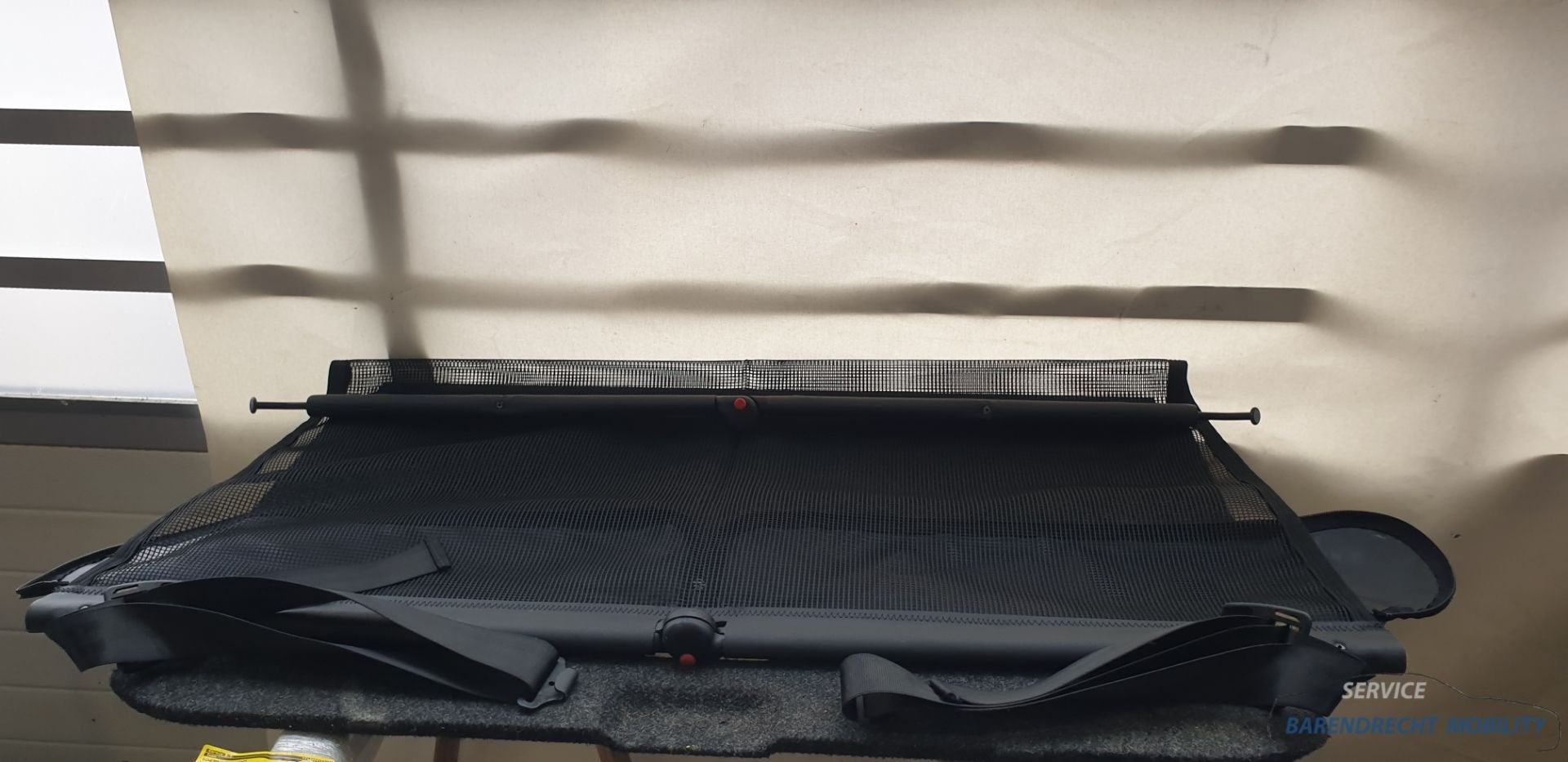 Cache-bagages W251 plage arri re Mercedes Classe R 251860007, Mercedes-Benz AG, Mercedes-Benz, Utilisé, Mercedesstrasse 120
70372  Stuttgart, DE