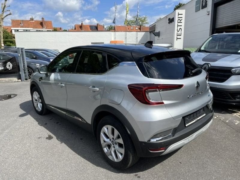 Renault Captur Intens Plug-In Hybrid*GPS*Cam*1j Gar, https://public.car-pass.be/vhr/98acc823-0325-418b-af32-0fe43036c7f6, Argent ou Gris