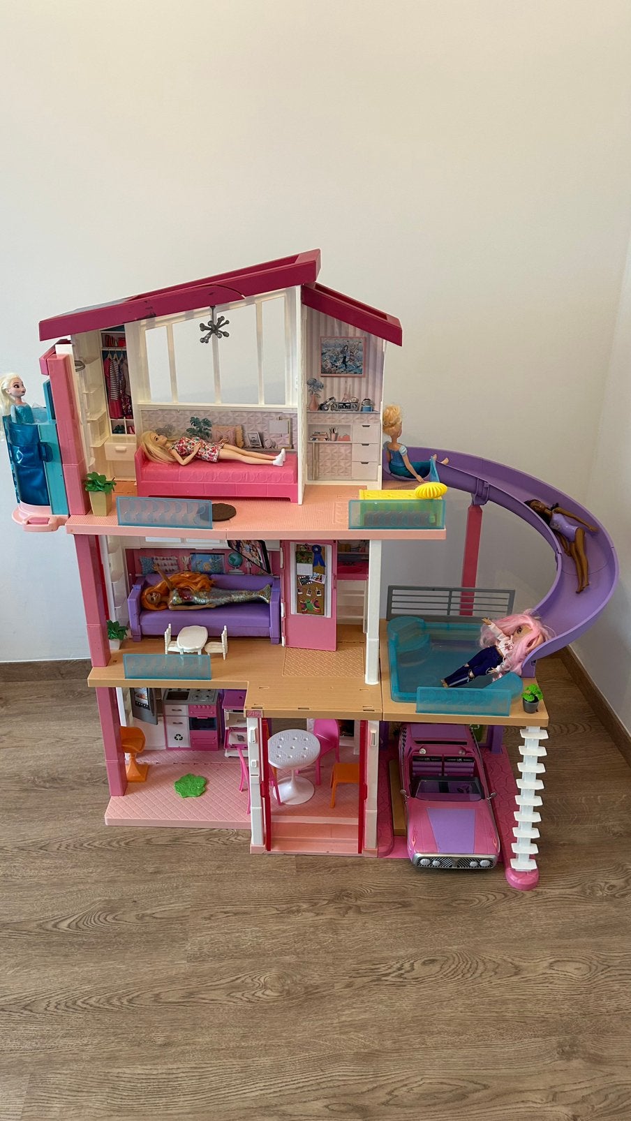 Grote barbie poppenhuis met alle toebehoren, Ophalen, Gebruikt, Poppenhuis