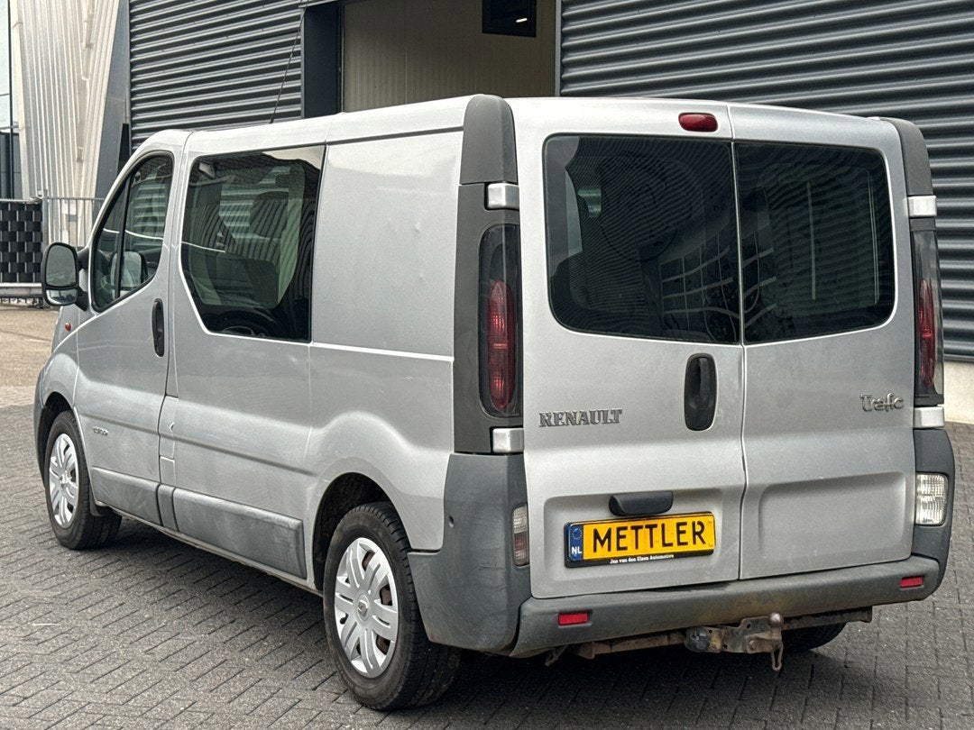 Renault Trafic 1.9 dCi L1H2 | Dubbel cabine | Airco | Motors, Auto's, Voorwielaandrijving, Gebruikt, 4 cilinders, Renault