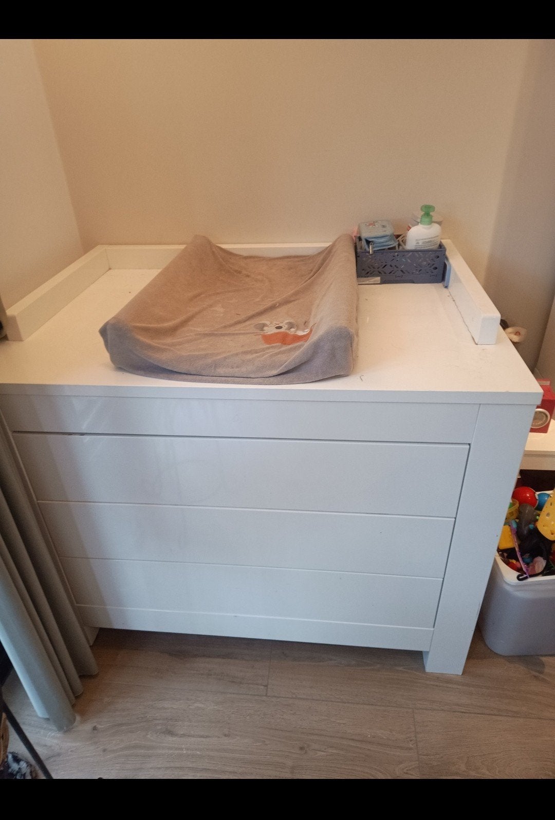 Verzorgingstafel/commode 94cm hoog, Kinderen en Baby's, Ophalen, 100 cm of meer, Commode, 90 tot 105 cm