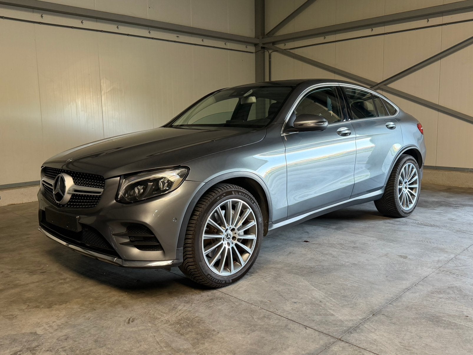 Mercedes Glc 250 Coupè AMG 2017 (Overname mogelijk), Automaat, Zwart, Leder, 5 zetels
