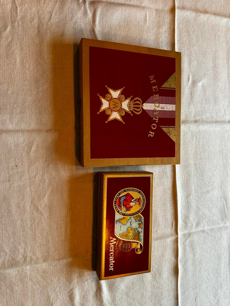 Mercator sigarendoos, Verzamelen, Rookartikelen, Aanstekers en Luciferdoosjes, Ophalen, Zo goed als nieuw