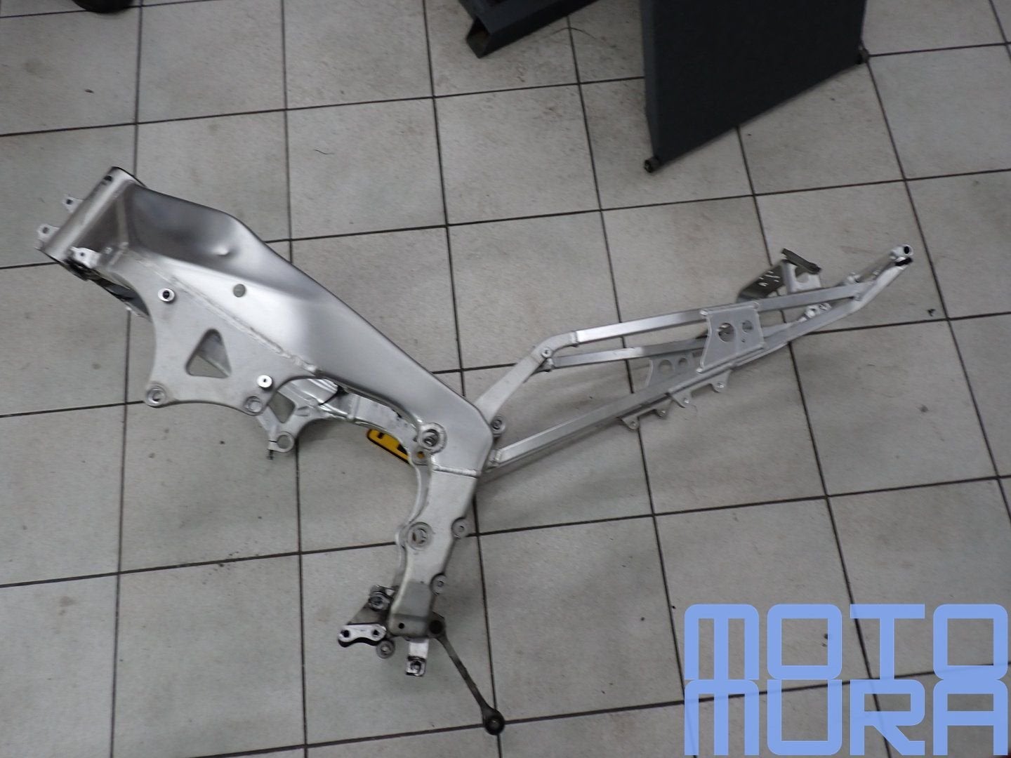 Frame voor Yamaha YZF R1 1998 - 1999 RN01 NL kenteken kader, Enlèvement, -, -, -