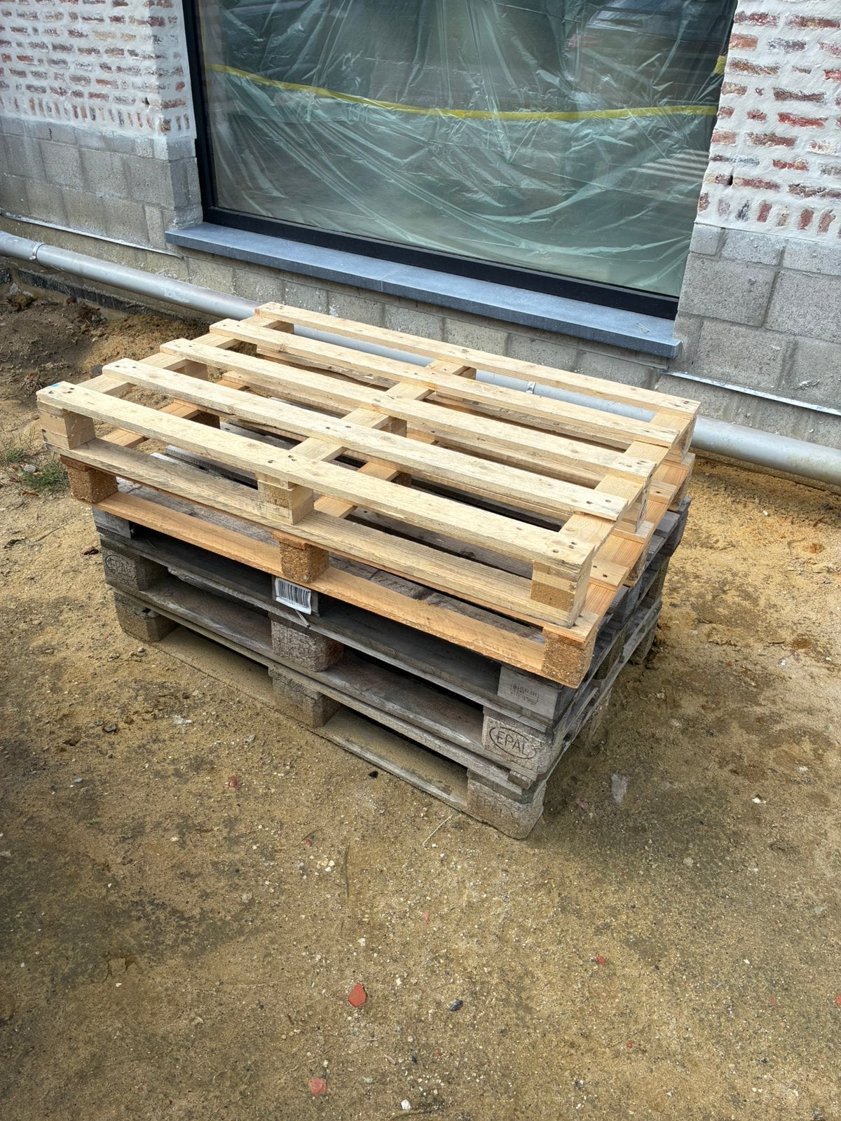 Gratis palleten 3 euro + 2 gewone, Doe-het-zelf en Bouw, Hout en Planken, Ophalen, Zo goed als nieuw