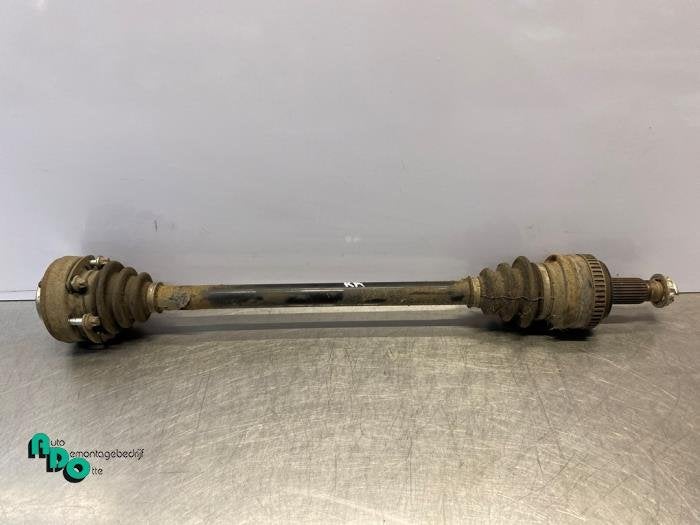 Arbre de transmission arrière droit d'un BMW 1-Serie (1-Ser, -, 3 mois de garantie, Utilisé, -
