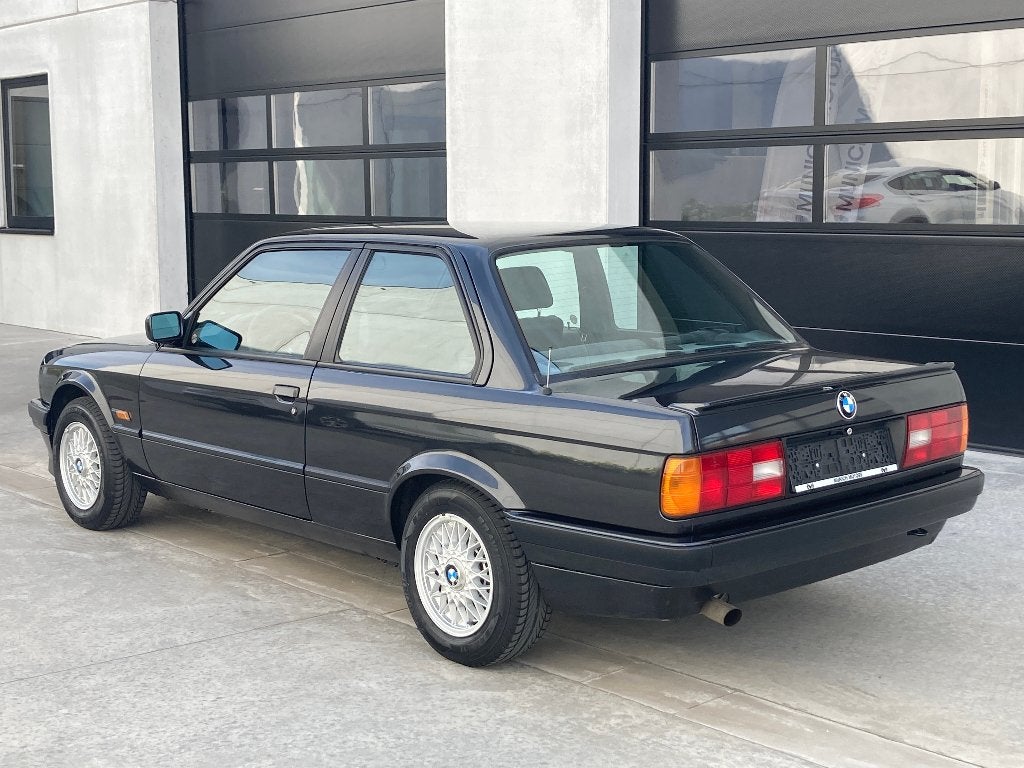 BMW 318is E30, Autos, 100 kW, Achat, Entreprise, Rétroviseurs électriques