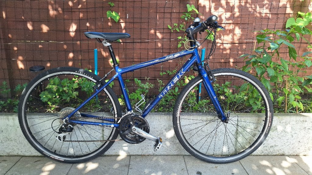 TREK Sportfiets hybridefiets TOPSTAAT Fiets Small 3x8 SPEED, 28 inch, Velgrem, Zo goed als nieuw, Ophalen