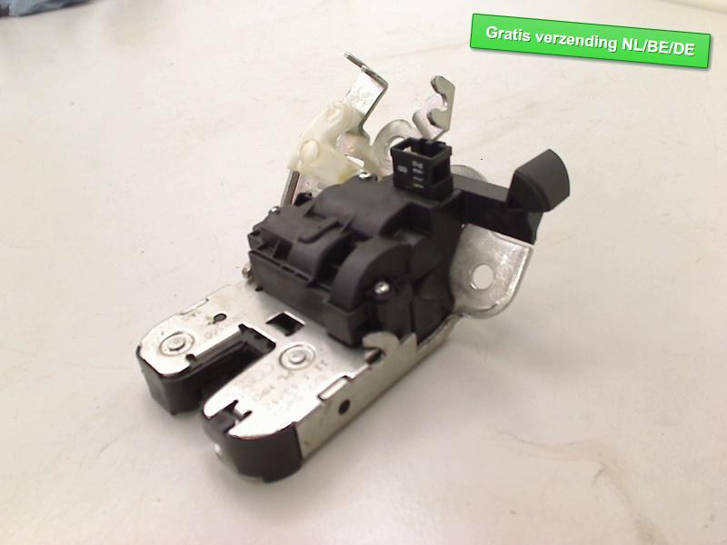 ACHTERKLEPSLOT Audi A4 Avant (B8) (8K9827505), Gebruikt, Achterklep, Dhr. R. de Gouw, Audi