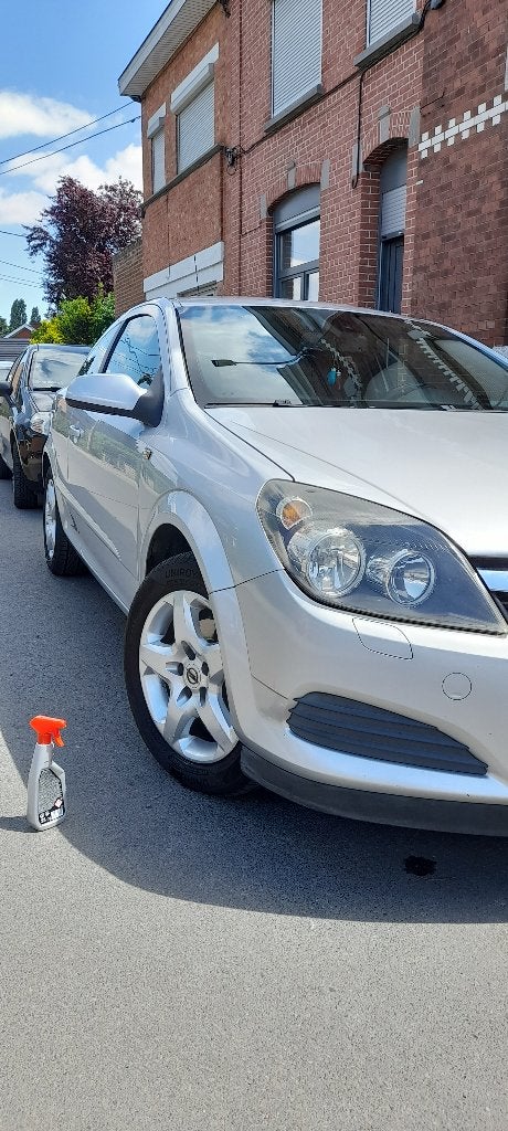 Opel astra gtc, Argent ou Gris, Achat, Boîte manuelle, Noir