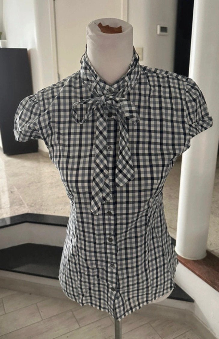 Hugo Boss zeer mooie blouse maat 36, Ophalen of Verzenden, Zo goed als nieuw, Maat 36 (S)