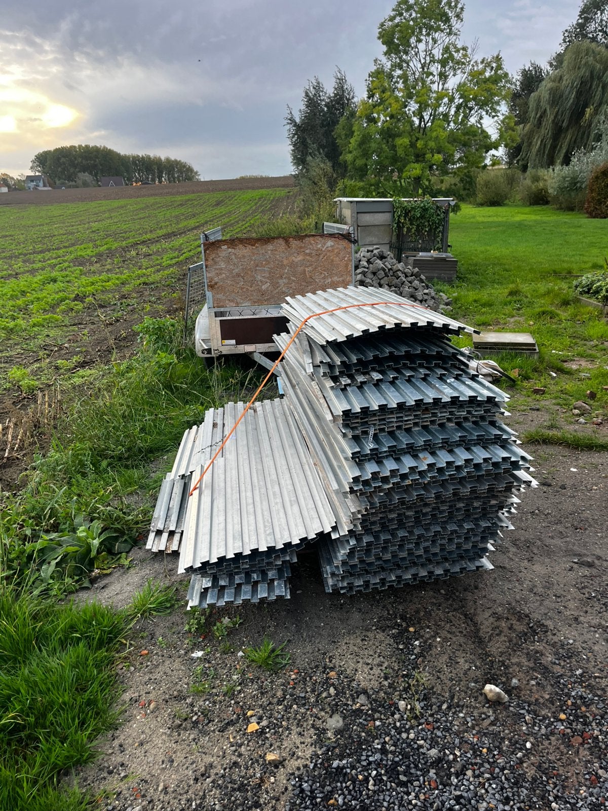 Zwaluwstaartplaten (42 volledige + assortiment halve platen), Doe-het-zelf en Bouw, Ophalen, Gebruikt