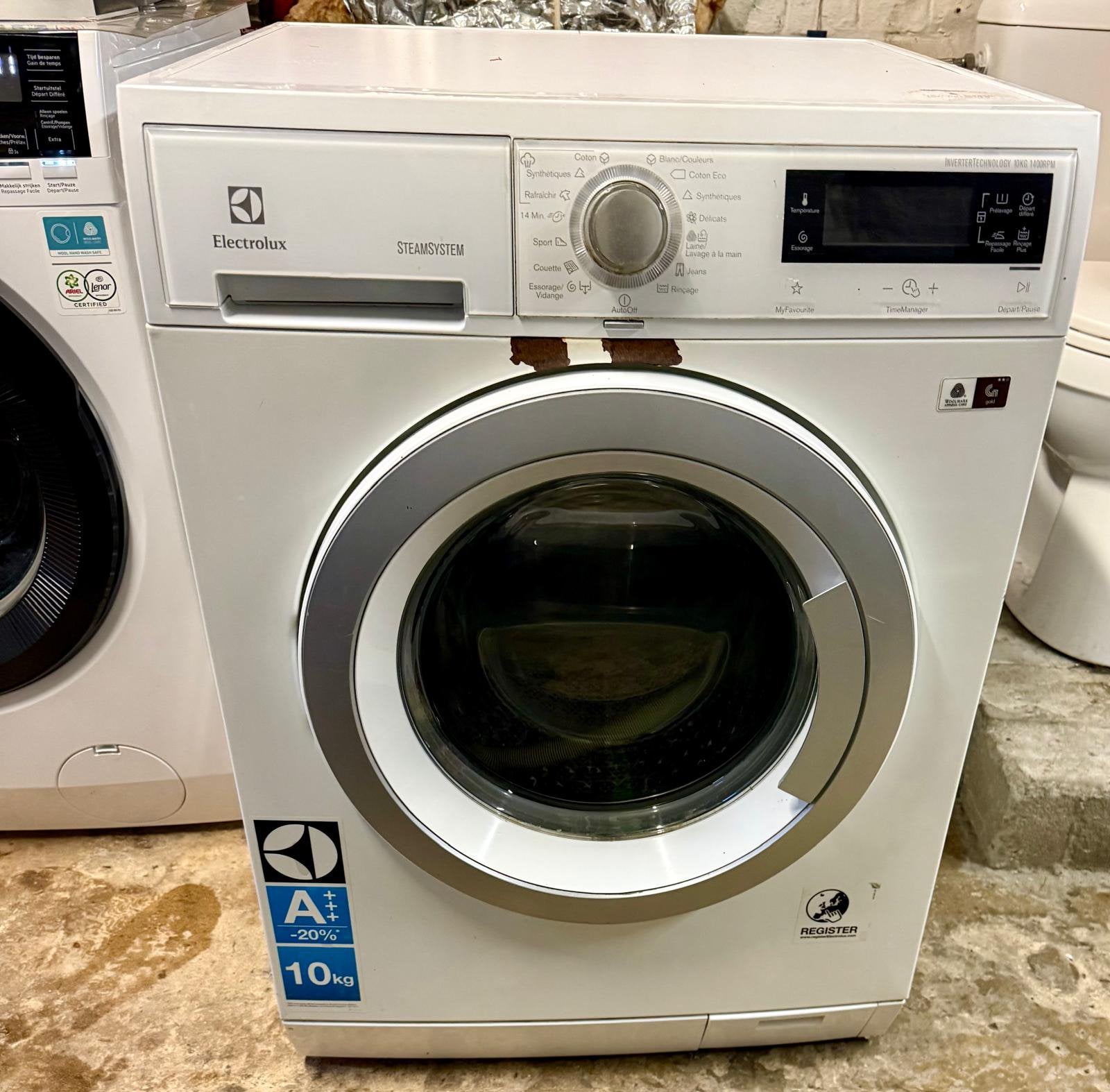 Machine à laver Electrolux SteamSystem – 10 kg, 1200 à 1600 tours, Chargeur frontal, Enlèvement, Utilisé