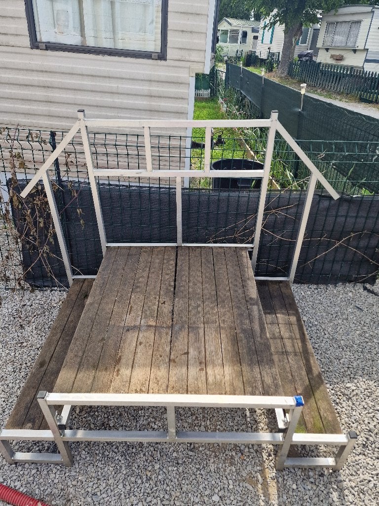 Escalier a vendre, Bricolage & Construction, Enlèvement, Utilisé, Escalier, Moins de 2 mètres