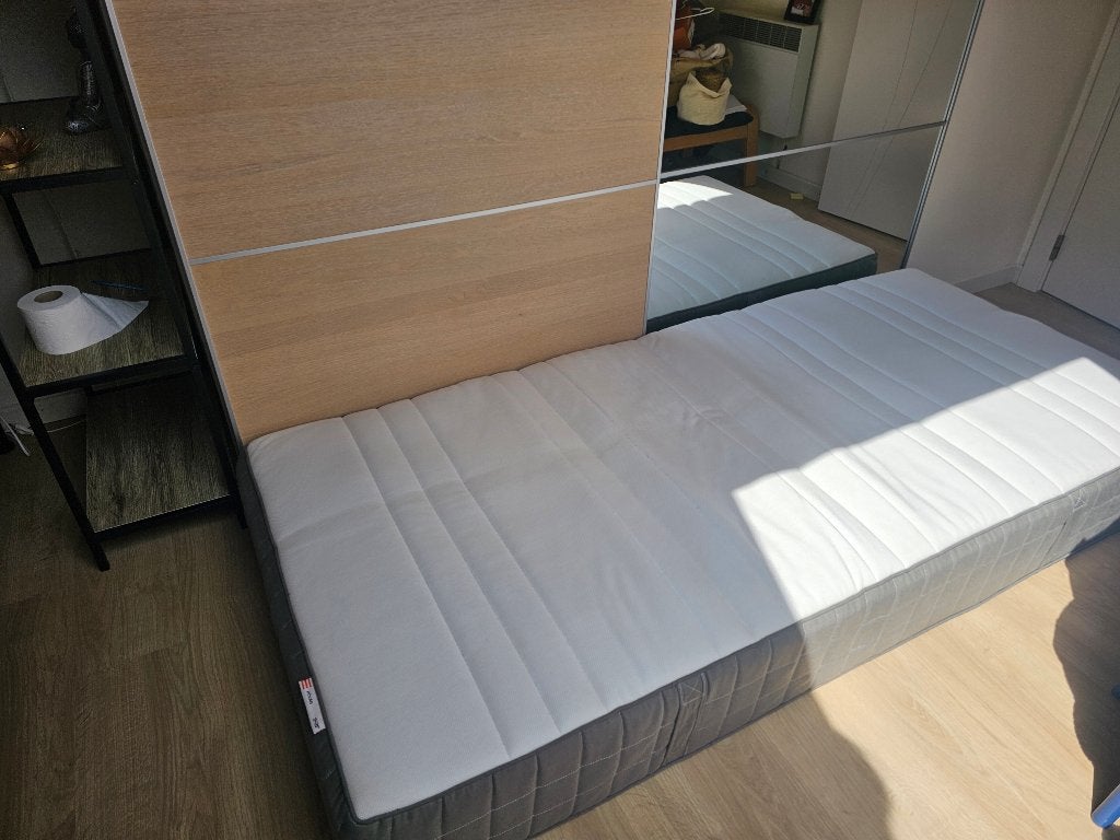 HÖVÅG eenpersoonsmatras ikea, Huis en Inrichting, Slaapkamer | Matrassen en Bedbodems, Ophalen, 90 cm, Eenpersoons, Zo goed als nieuw
