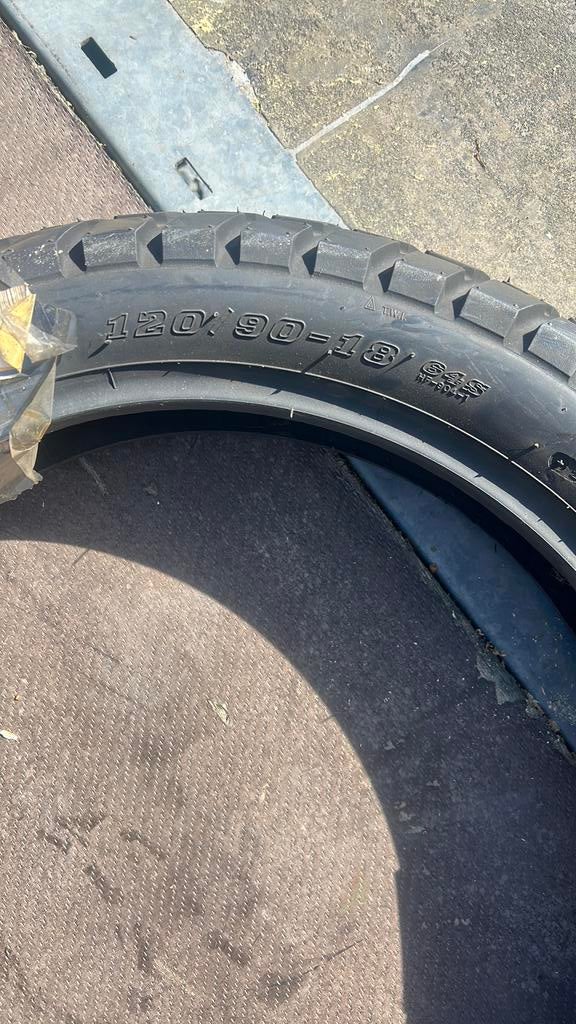 P’eu mobylette, Motoren, Ophalen