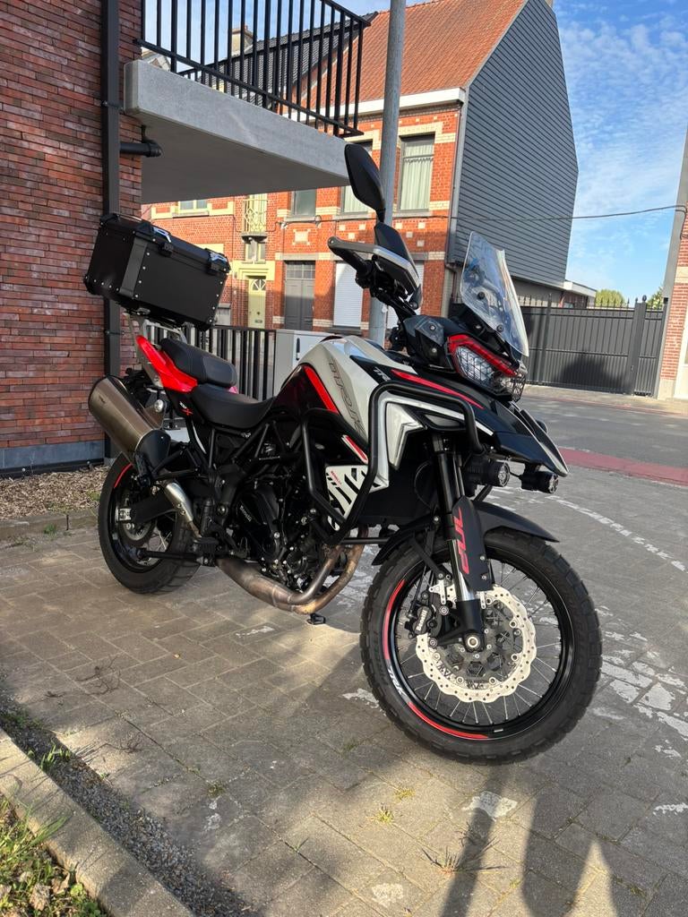 Benelli TRK 702x A2, Motoren, Motoren | Benelli, Particulier, 12 t/m 35 kW, 2 cilinders, Handgeschakeld, Ophalen