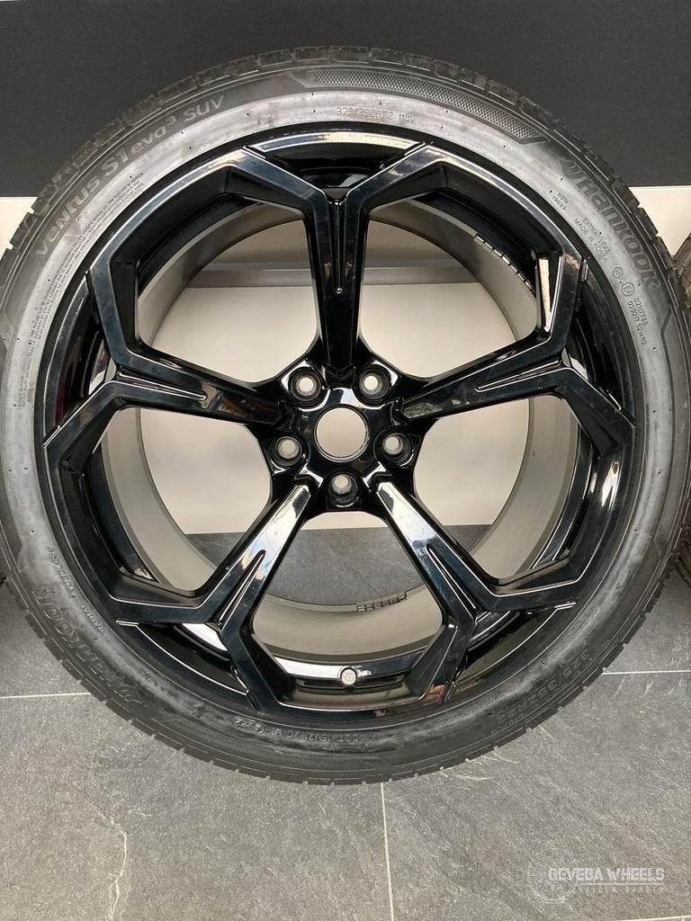 22'' originele Lamborghini Urus velgen + banden breedset 4ML, Auto-onderdelen, Banden en Velgen, Gebruikt, -, 285 mm, -