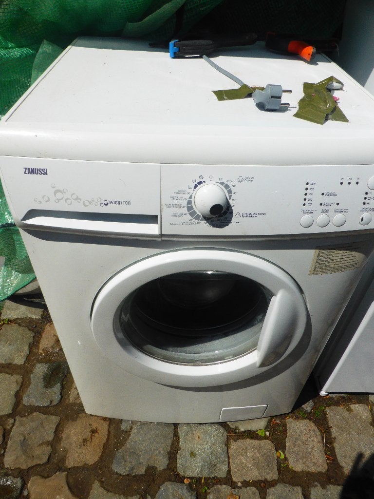 Lessiveuse, Electroménager, 1200 à 1600 tours, 6 à 8 kg, Comme neuf, Chargeur frontal