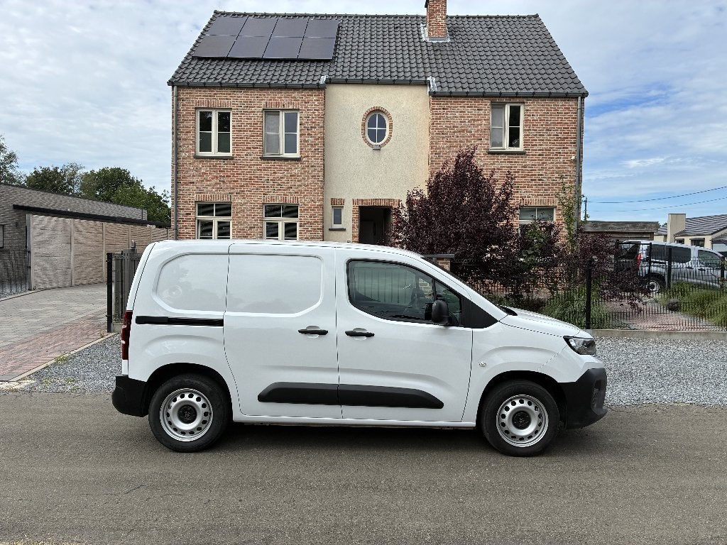 2024 Peugeot PARTNER 1.5 Blue HDI /AUTOMAAT / 3-ZIT, Autos, Achat, Euro 6, 3 places, Diesel