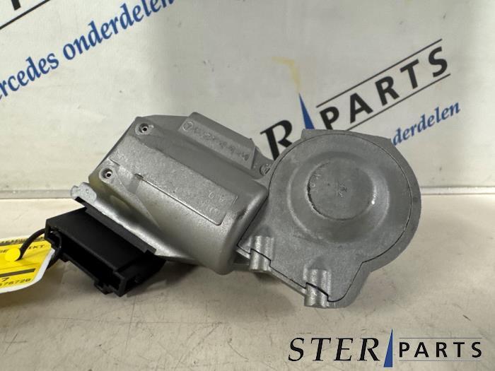 Antivol de direction d'un Mercedes Vito, 3 mois de garantie, Utilisé, -, -