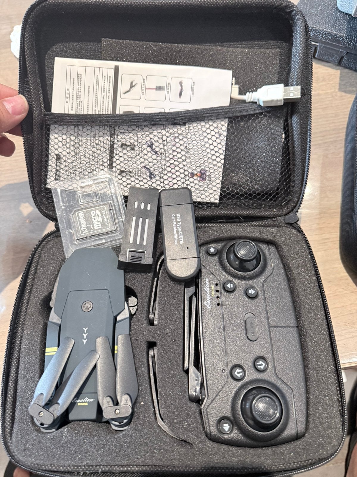 Drone met camera en opbergtas, Enlèvement, Comme neuf