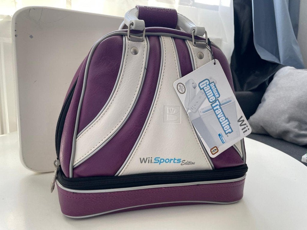 Nintendo Wii Sports New Edition bowlingtas met tag, Paars, Tas, Ophalen of Verzenden, Nieuw