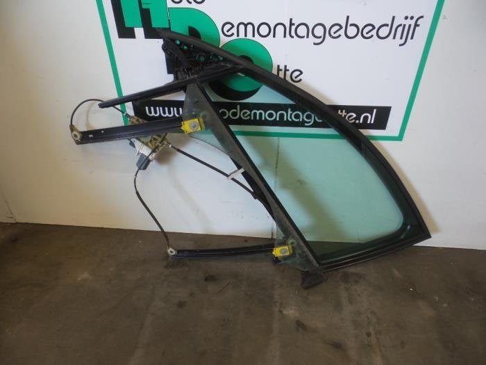 Mécanique vitre 4portes avant gauche d'un Audi A6 (A6 04-), -, 3 mois de garantie, Audi, Utilisé