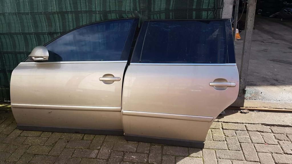 VW Passat portieren linksvoor linksachter bj 2004, Gebruikt, -, Deur, -