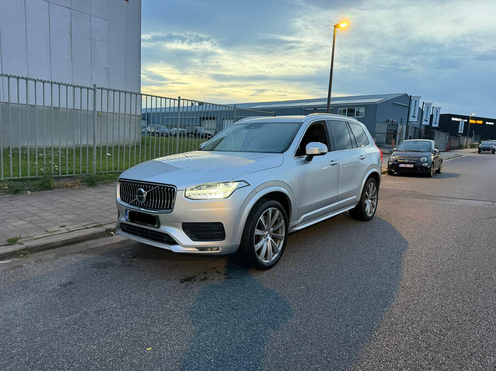 Volvo XC90 B5 2.0d hybride 7 zit, Auto's, 4 deurs, Leder, Bedrijf, Vierwielaandrijving