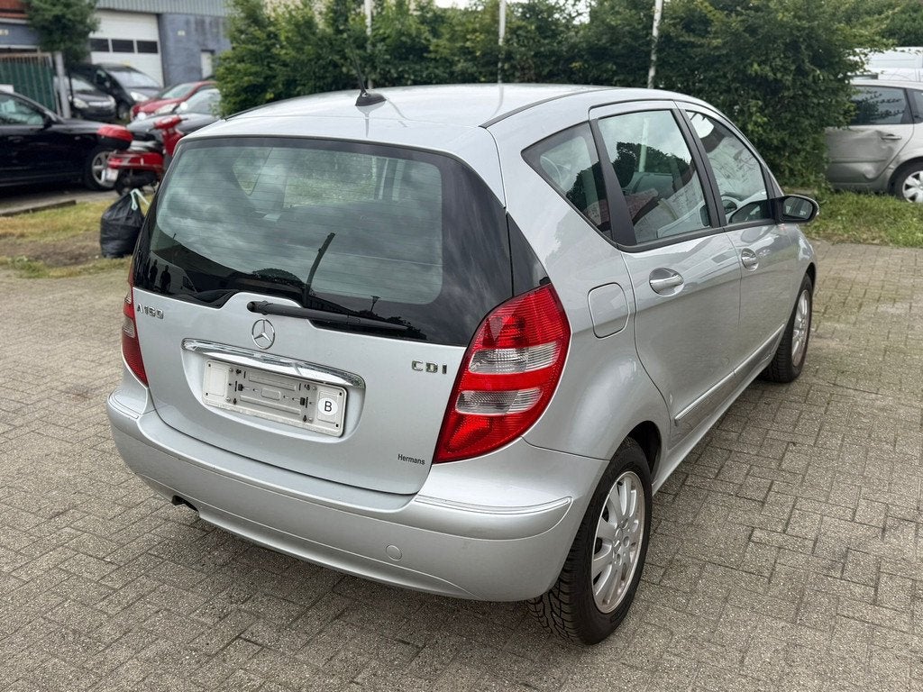 Mercedes-Benz, Autos, Entreprise, https://public.car-pass.be/vhr/84cbd165-122c-4705-a4e3-4bf0a19bcf42, Boîte manuelle, Noir
