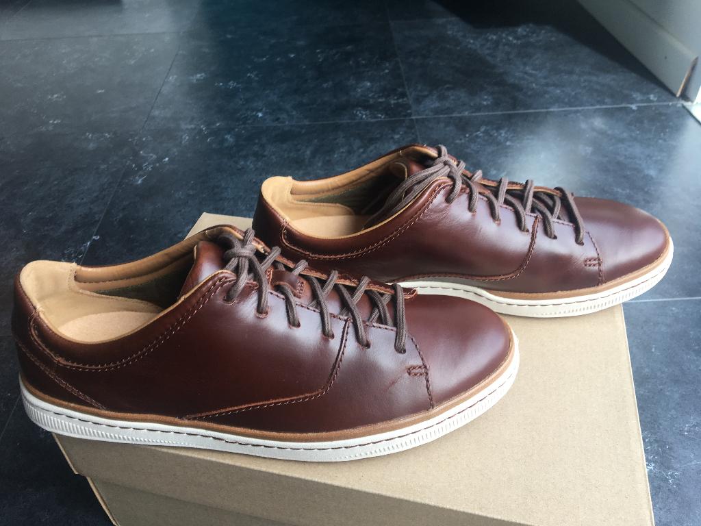 CLARKS ergo schoenen-echt leder-maat 41-NIEUW, Ophalen of Verzenden, Nieuw, Clarks