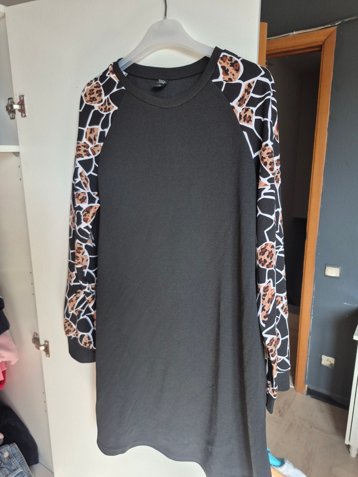 shein jurkje maat 40 zo goed als nieuw, Kleding | Dames, Ophalen of Verzenden, Maat 38/40 (M)