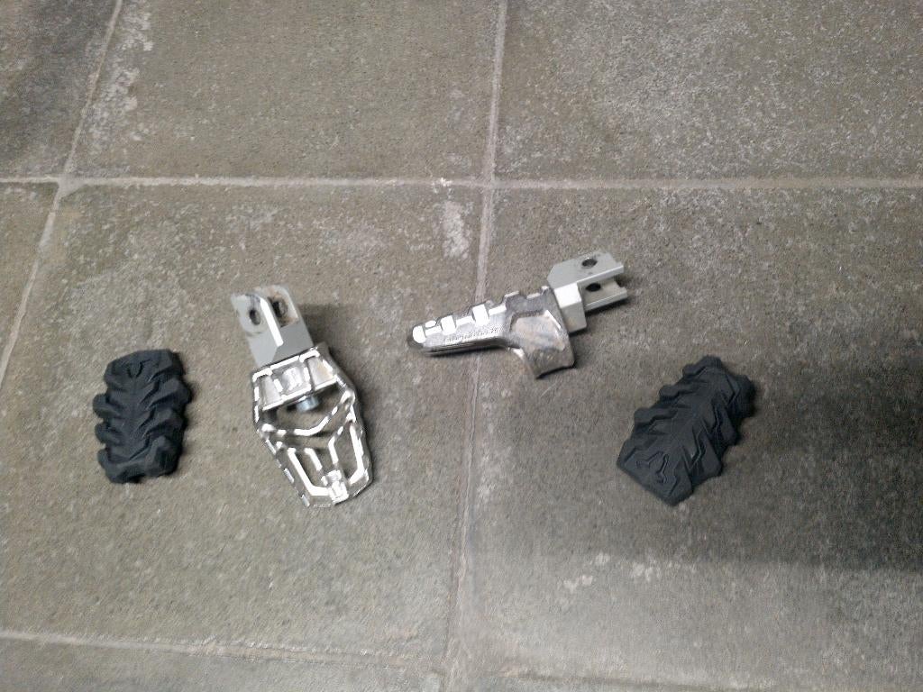 R Nine T voetsteun voor de bestuurder, Motoren, Ophalen, Gebruikt
