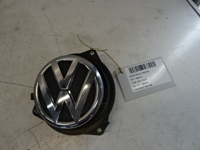 POIGNEE COFFRE / HAYON ARRIERE Polo V (6R) (6R6827469D), Autos : Pièces & Accessoires, Utilisé, Volkswagen