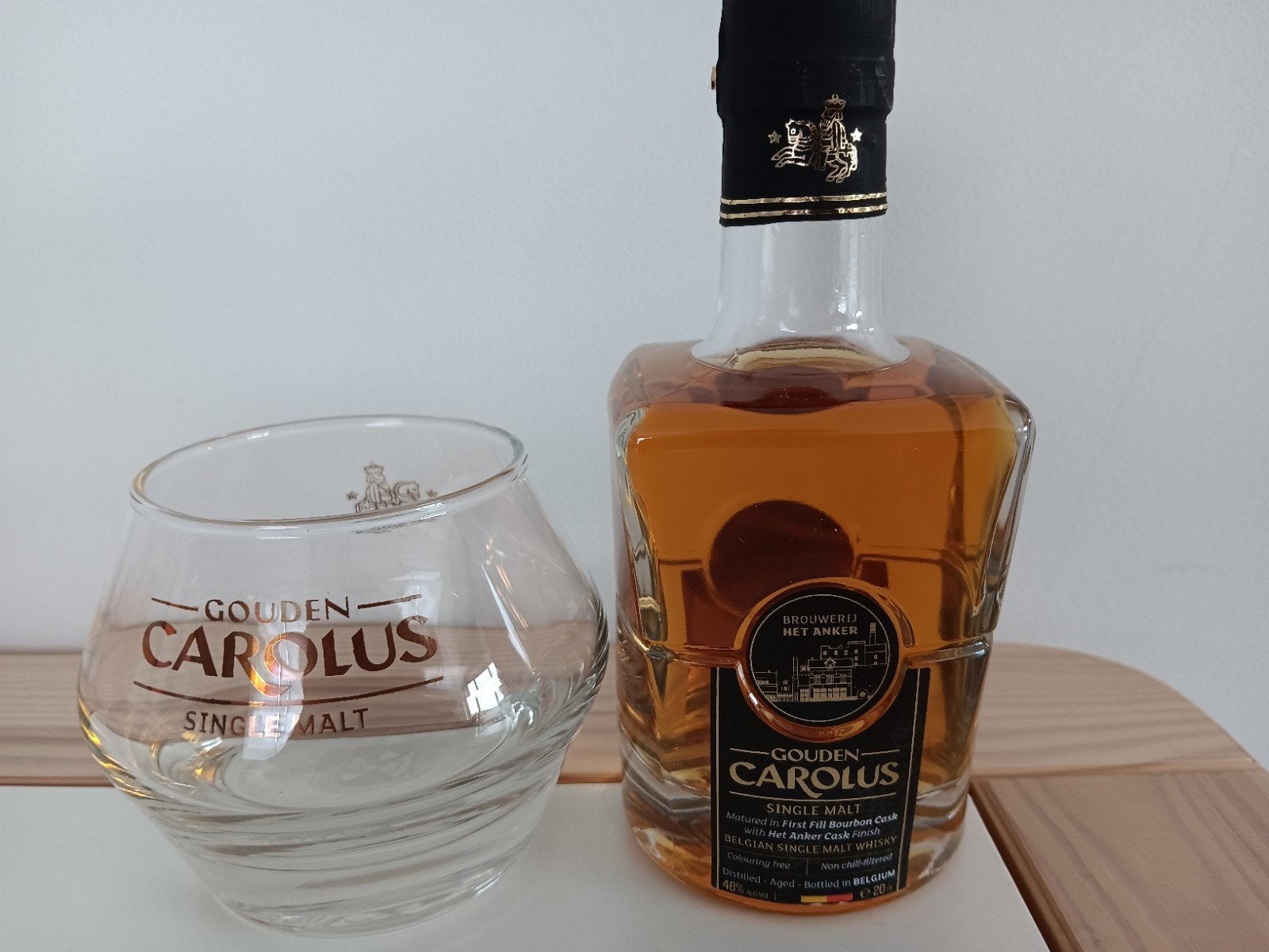 gouden carolus whisky 20 cl + glas, Ophalen