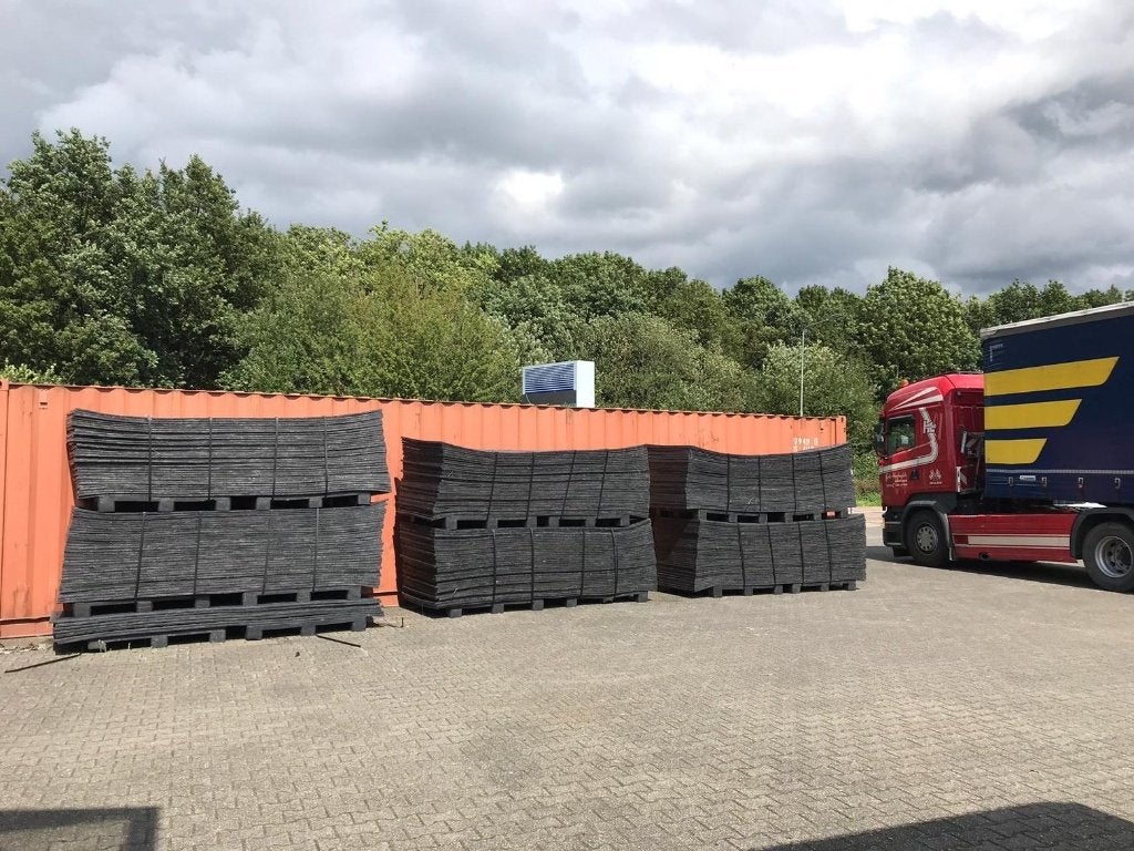 Kunststof rijplaten - 300x100x2 - Lanaken (Genk / Hasselt ), Ophalen, Nieuw, Kunststof, Terrastegels