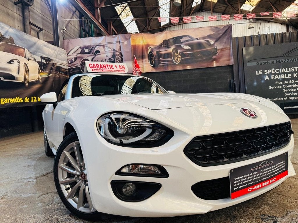 Fiat 124 Spider Airco Leder J.A LED, Auto's, Cabriolet, Wit, Leder, Handgeschakeld