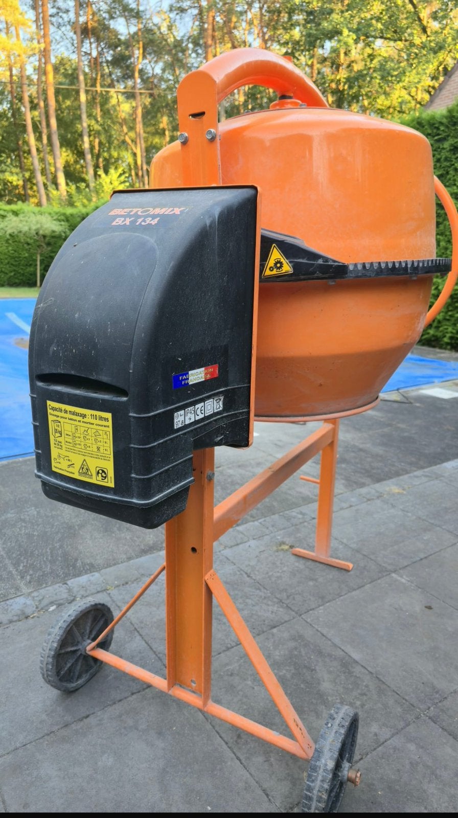 Betonmolen in prima mooie staat, Ophalen, Zo goed als nieuw