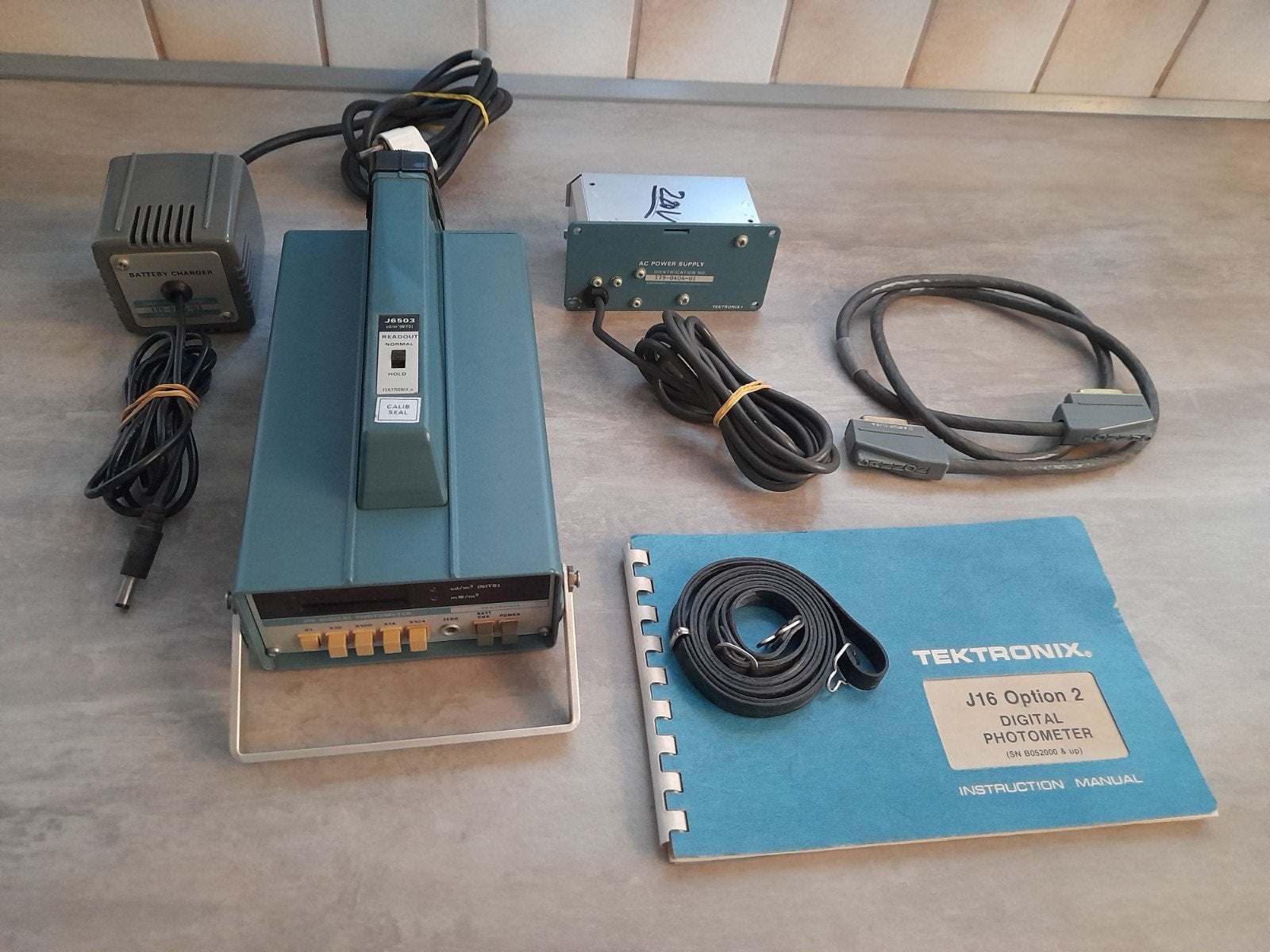 lichtmeter luxmeter tektronix met meetprobe Ekeren, Ophalen of Verzenden, Refurbished, Accu