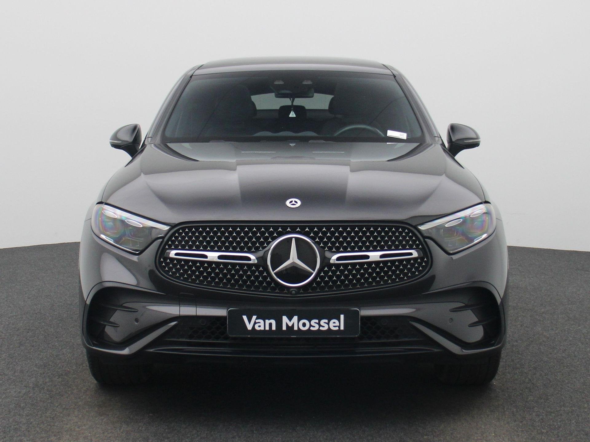 Mercedes-Benz GLC 220 d 4MATIC AMG Line Coupé + AIRMATIC +, Automaat, 197 pk, Zwart, 4 cilinders