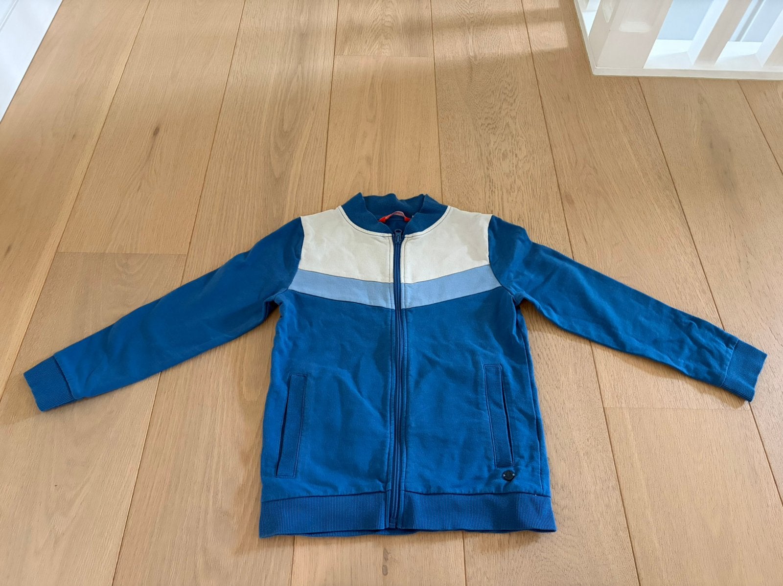 Vest jbc maat 128, Enfants & Bébés, Vêtements enfant | Taille 128, Enlèvement ou Envoi, Utilisé, Garçon, Pull ou Veste