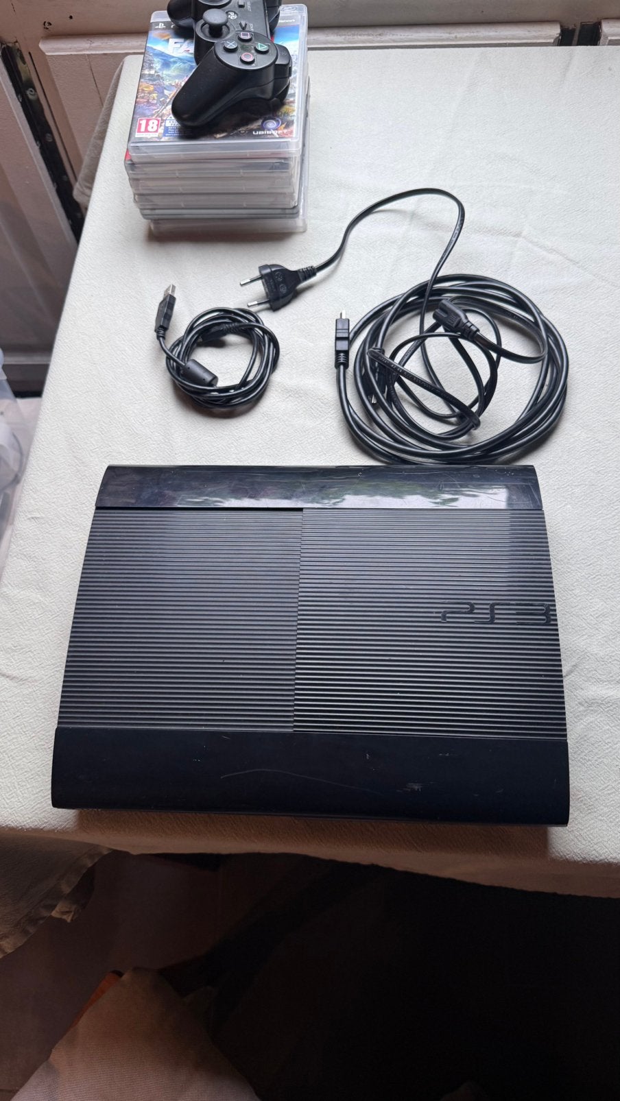 PlayStation 3 slim, Consoles de jeu & Jeux vidéo, Consoles de jeu | Sony PlayStation 3, Avec disque dur, Enlèvement ou Envoi, Avec 1 manette