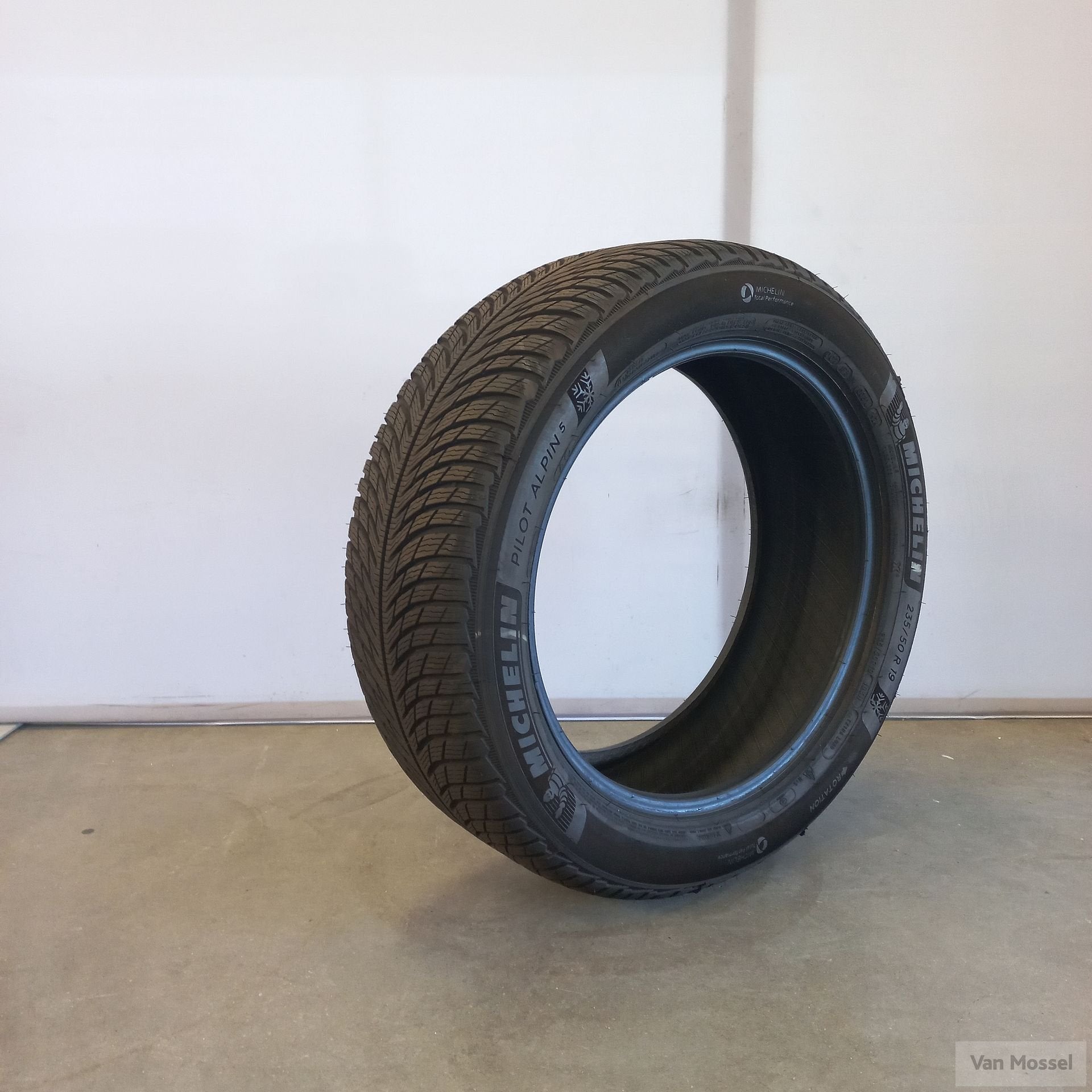 Michelin Pilot Alpin 5 235/50/R19 103T, 19 inch, Gebruikt, -, -