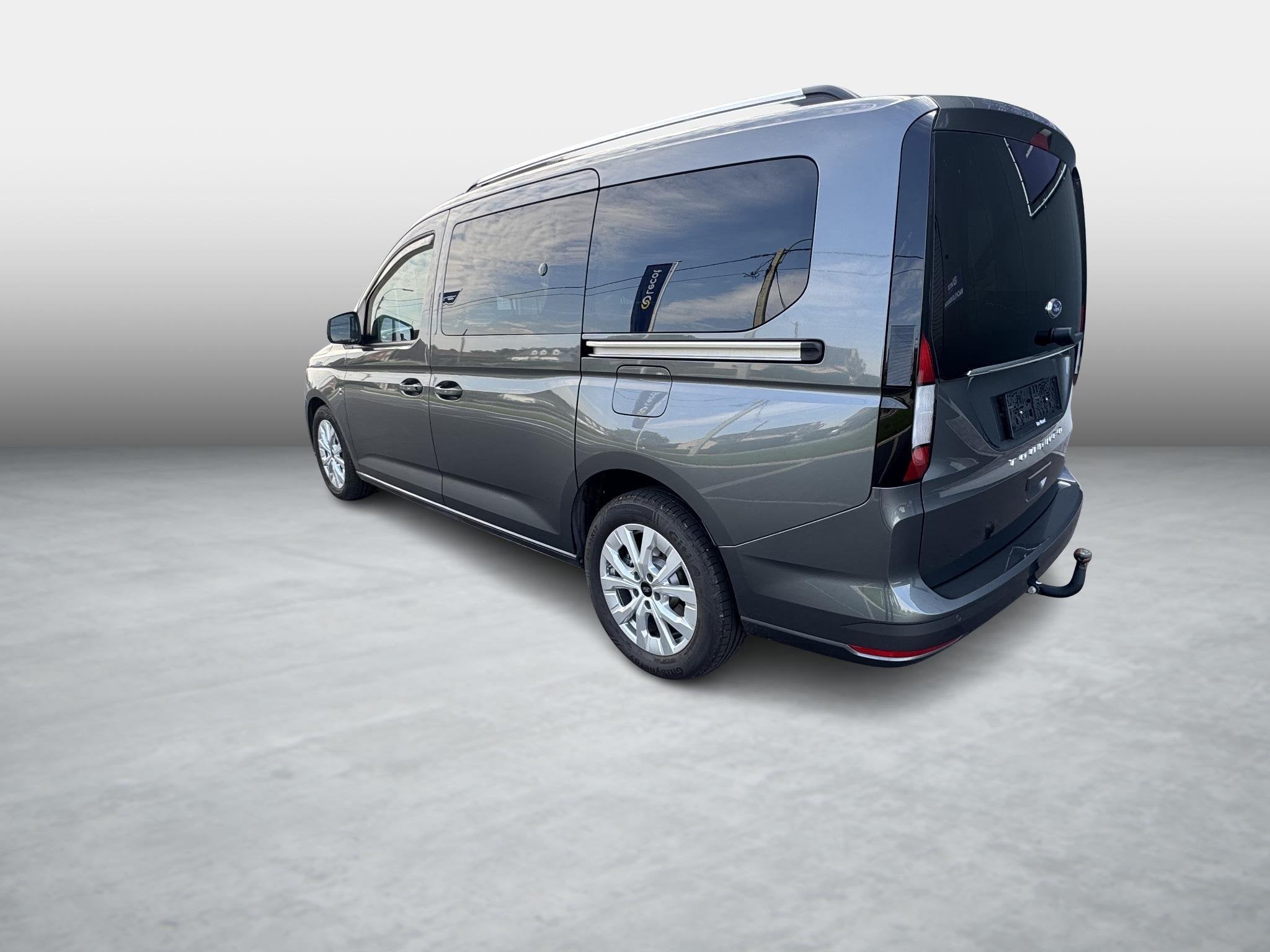 Ford Tourneo Connect 7 plaatsen 1.5 EcoBoost 85kW Titanium A, Autos, Argent ou Gris, Achat, Entreprise, 5 portes