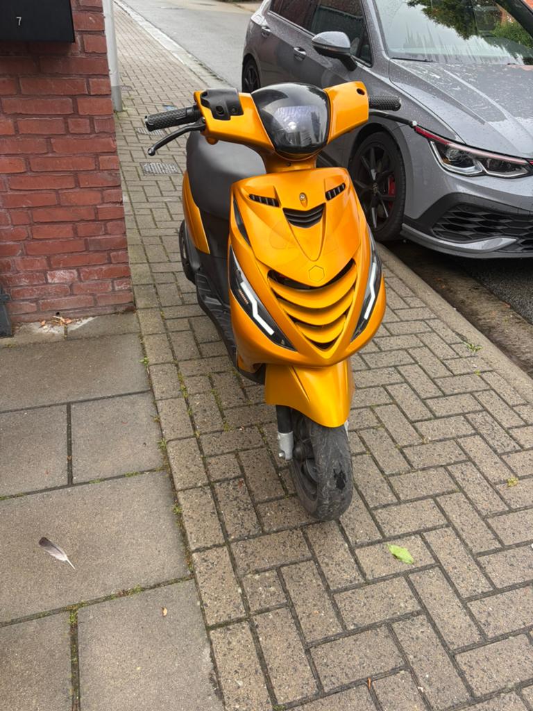Piaggio zip A klasse 80 cc, Zip, Klasse A (25 km/u), Ophalen of Verzenden, Zo goed als nieuw