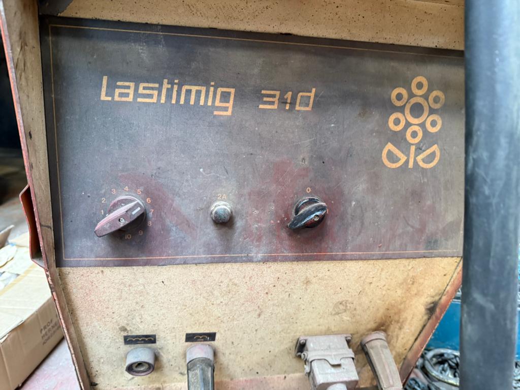 Lastek, Bricolage & Construction, Enlèvement