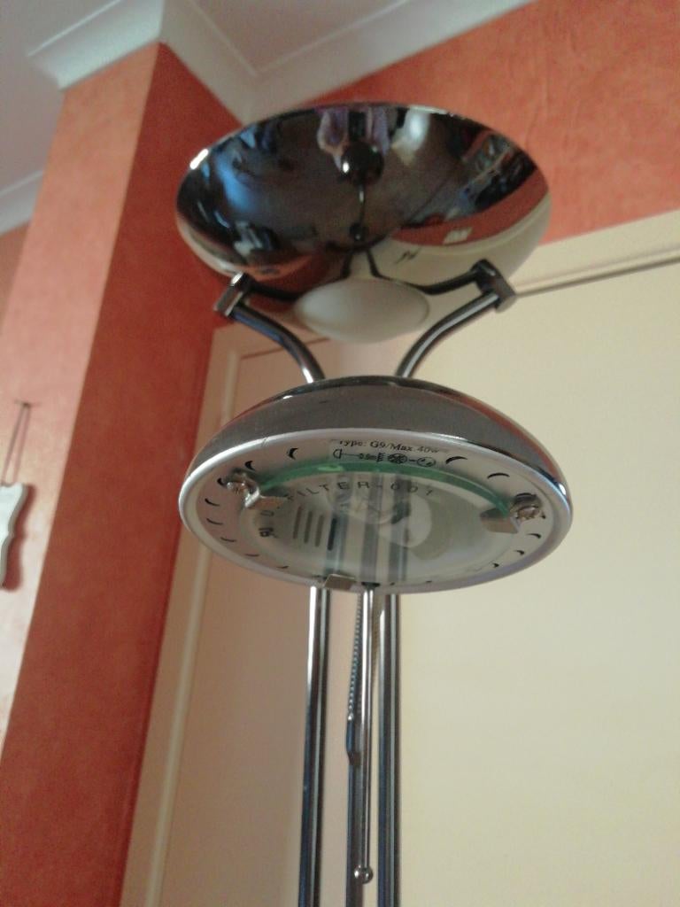 Lampe halogène 2 sources de lumière, Maison & Meubles, Lampes | Spots, Halogène, Spot de sol, Enlèvement, Utilisé